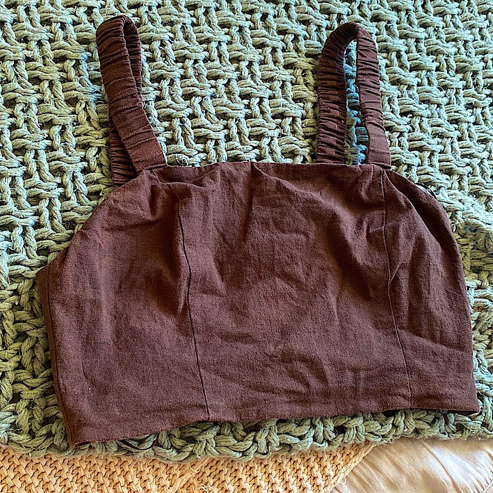 I am selling a brown crop top in woman’s size 10. - Picture 1 of 11